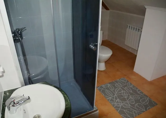 Sky8noclegi Hostel *