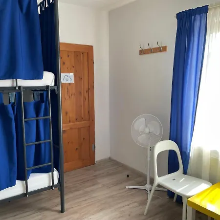 Sky8noclegi Hostel